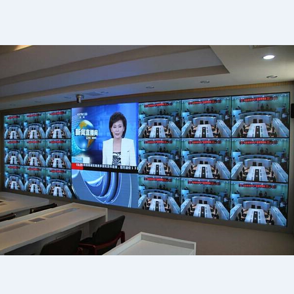 室内三合一表贴P2.5