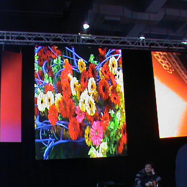 PH4.81 indoor Die-cast/Slim Aluminum Hanging Rental