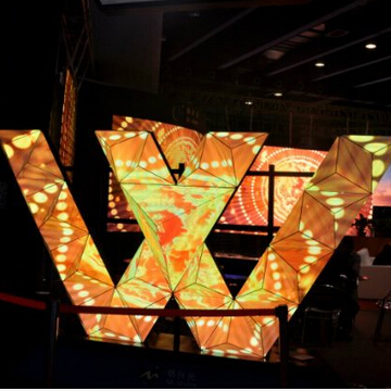 LED W造型屏